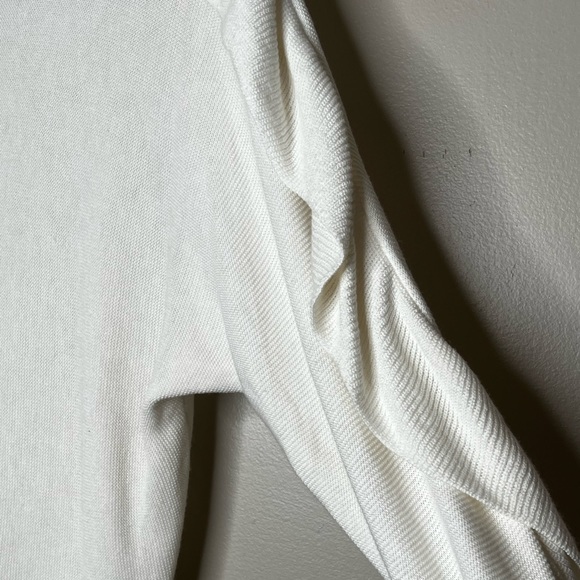 Leith Ruffle Sleeve Modal Cotton Long Sleeve Crewneck White Sweater Lightweight - Picture 4 of 11
